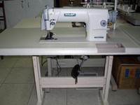 Стол для промышленной швейной машины